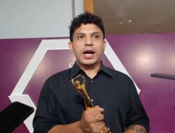 Pencipta Lagu “Tabola Bale” Raih Penghargaan di AMI 2025