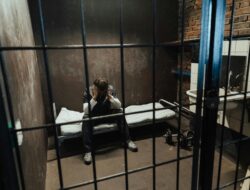 Krisis Mental Pemuda di Era Digital: Sekulerisme dan Hilangnya Arah Generasi Muda