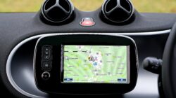 Ilmu Bebas Nilai dan Ketidakbebasan Nilai: Refleksi Filosofis di Balik Teknologi GPS