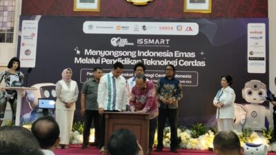 Cyber University dan IS-Smart