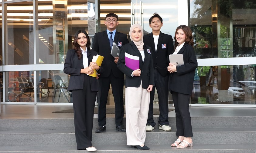 Kuliah Siap Kerja di Era Digital