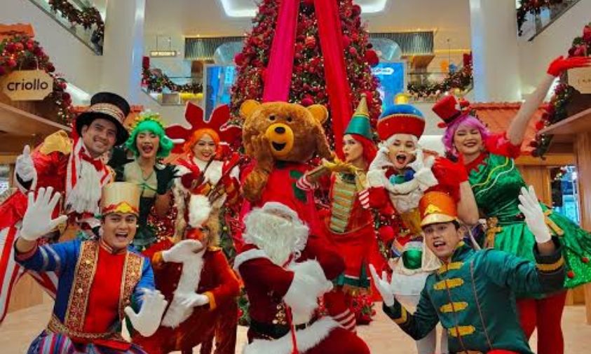 Parade Fantasi Natal