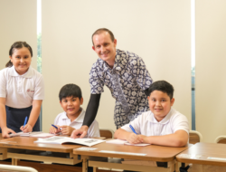 Kolaborasi Sekolah dan Orang Tua Kunci Sukses Modern Parenting