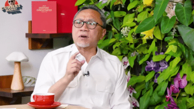 Zulkifli Hasan pada podcast di Channel Curhat Bang bersama Denny Sumargo pada Selasa (2/12).