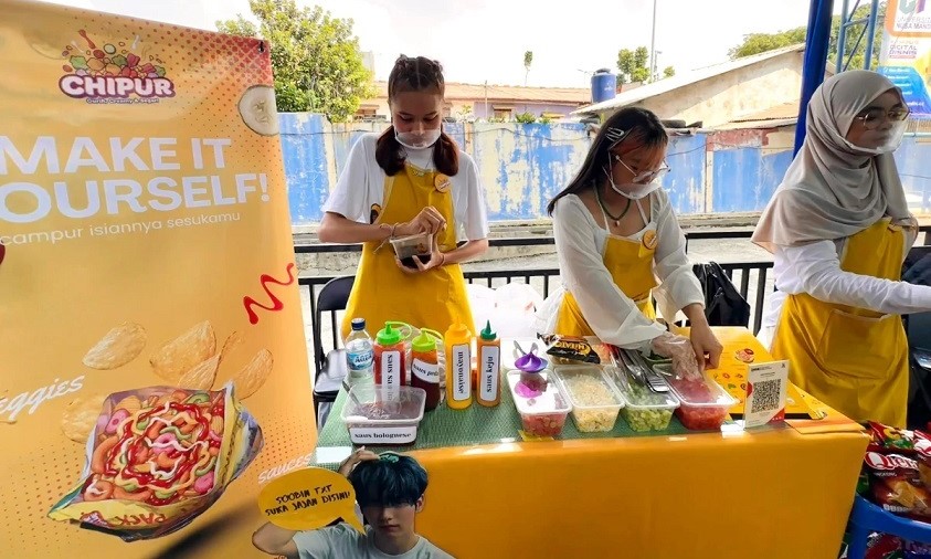 Snack Mix Salad Mahasiswa, Bikin Heboh Pengunjung