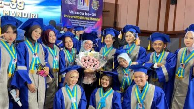 Wisuda ke-39 UNM Jadi Tonggak Bersejarah