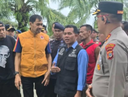 Sehari Setelah Mirwan Dinonaktifkan, Gubernur Mualem Tinjau Pemulihan Banjir di Aceh Selatan