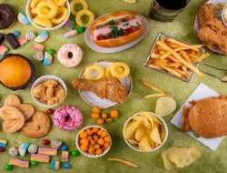 Mau Kulit Bersih? Hindari Makanan Pemicu Jerawat Ini