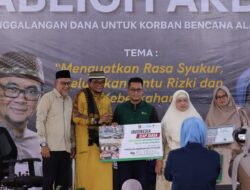 Mamah Dedeh dan Ustadz Subki Al-Bughury Duet pada Acara Tabligh Akbar Sekolah Quran Asy Syahid