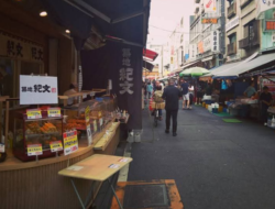 Tsukiji Bukan Sekadar Pasar Ikan, tapi Pusat Rasa dan Sejarah Tokyo