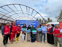 Bosowa Peduli dan PMI Salurkan Paket Bantuan untuk Penyintas Bencana di Pidie Jaya