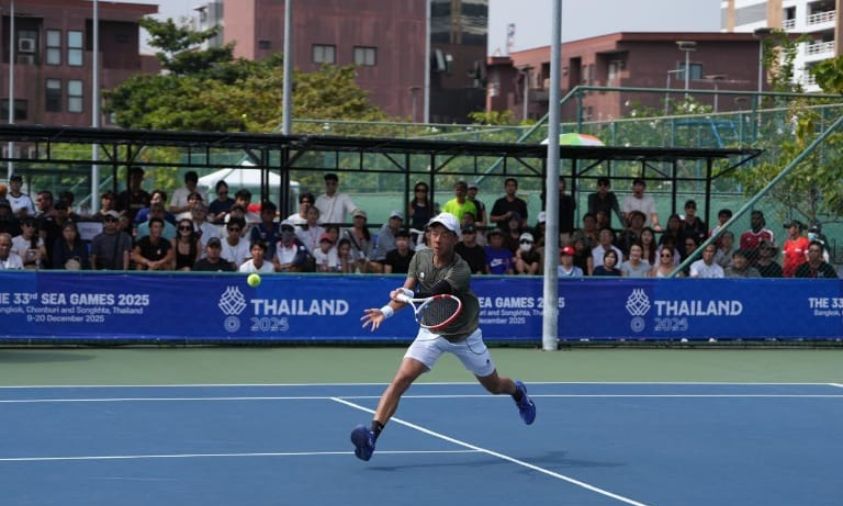 Justin Barki Raih Emas di SEA Games