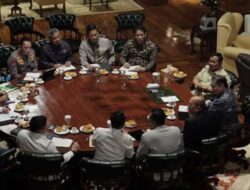 Tak Pakai Basa-Basi, Prabowo Kumpulkan Kabinet Merah Putih di Hambalang dan Bongkar Progres Program Nasional