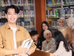 Siapa yang Bilang Kuliah itu Scam? Yang Waras Ya!