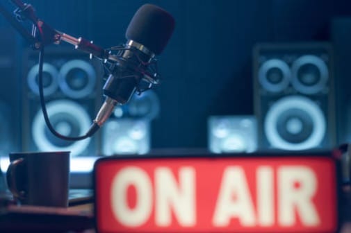 Penyiar Radio di Era Digital