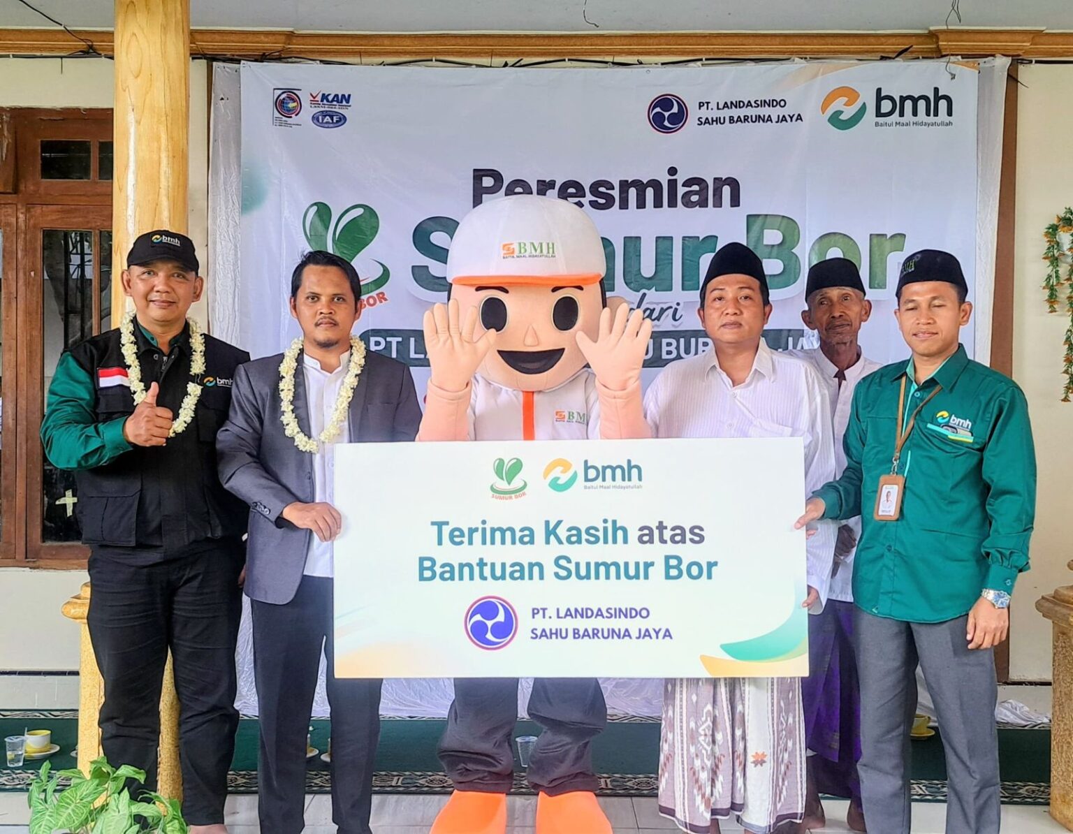 Sumur Bor Ke-249 BMH Resmi Mengalir di Pondok Pesantren Miftahul Arifin ...