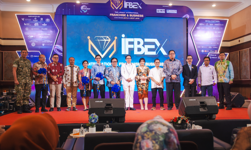Pameran International Franchise and Business Expo (IFBEX) 2026 resmi dibuka di Graha Manggala Siliwangi, Bandung, Kamis (6/2).