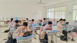 Penilaian Sumatif  Akhir Jenjang (PSAJ)  Kelas XII SMA Bina Insani Terselenggara dengan Baik