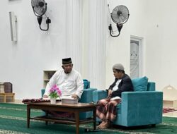 Kajian Ramadhan Hidayatullah Depok: KH Hamim Thohari Jelaskan Empat Indikator Orang Bertakwa