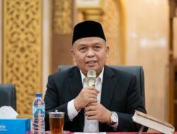 Guru SD  Bina Insani, Dr. M. Sudrajat Tiap Hari Posting Konten Ramadhan