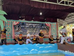Big Performance SMP–SMA IT Dinamika Umat: Angkat Budaya Asia