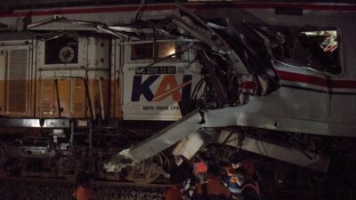 Laka Kereta di Bekasi Timur