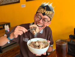 Bakso Rudal Pakdhe Han: Dari Warung Sederhana ke Sensasi Kuliner Kekinian