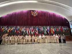 Siswa SD Bina Insani Laksanakan Outdoor Study ke Bandung