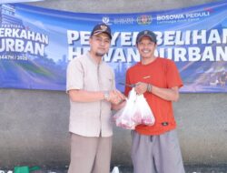 Sekolah Bosowa  Bina Insani Salurkan Daging Qurban kepada 900 Warga di Lingkungan Sekitar Sekolah