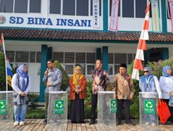 SD Bina Insani Tanamkan Kepedulian Lingkungan Melalui Edukasi Sampah Botol Plastik