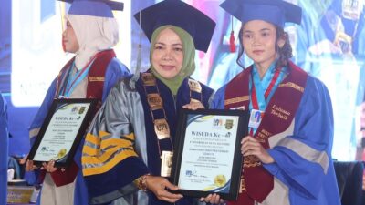 Tetap Jadi Teller Bank dan Raih IPK 4.00, Damayanti Jadi Wisudawan Terbaik UNM