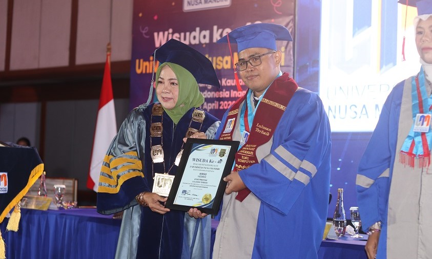 wisudawan terbaik