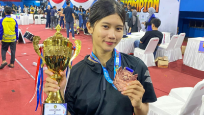 Gokil! Mahasiswa UBSI Anita Tri Ariani Putri Raih Juara 3 Kyourugi Senior di Pancasila Cup 2