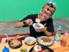 Bakso Gepeng 99 Pak Iwa: Sensasi Bakso “Mall” Harga Merakyat di Tangerang, Bayar Dulu Baru Racik!