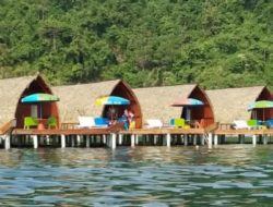 Lampung, Laut Biru Tegal Mas dan Hangatnya Ritual Nyeruit