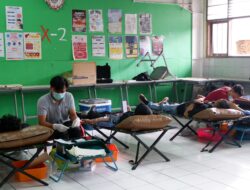 Rangkaian Acara BI Minister 2026, OSIS SMA Bina Insani Gelar Donor Darah