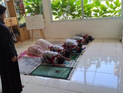 Pembiasaan Shalat Dhuha di KB-TK Bina Insani Bogor