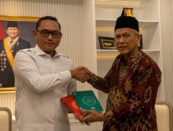BWA Distribusikan 40.000 Al-Qur’an Wakaf Tahap Pertama untuk Kalimantan Timur