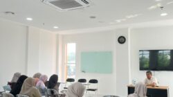 Kelompok 13 “Aksara Bhakti” Institut Ilmu Al-Qur’an (IIQ) Jakarta Gelar Rapat Persiapan Program Kerja KKL   