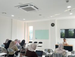 Kelompok 13 “Aksara Bhakti” Institut Ilmu Al-Qur’an (IIQ) Jakarta Gelar Rapat Persiapan Program Kerja KKL