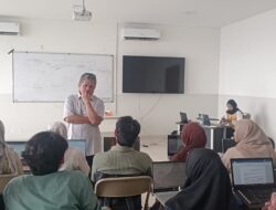 UNUSIA Jakarta Gelar Workshop Penulisan Karya Ilmiah  dan Motivasi Mahasiswa Selesaikan Kuliah Tepat Waktu