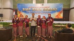 Pelepasan Siswa Kelas IX SMP Bina Insani, Motivator Nasional Jamil Azzaini Berikan Formula Sukses “IKP”