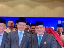 Hasani Ahmad Said Resmi Terima KMA Guru Besar dari Menteri Agama