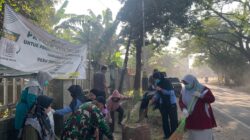 Kelompok 13 “Aksara Bhakti” KKL IQ Jakarta Ikut Serta  Jumsih Korvee Bersama Camat Klapanunggal dan Lintas Unsur Masyarakat