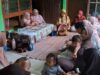 Satu Hari, Dua Dusun: Kelompok 13 “Aksara Bhakti” Hadir Serentak di Majelis Ta’lim dan Posyandu