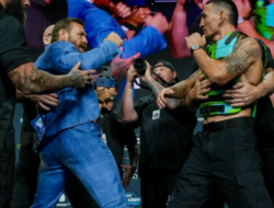 Conor McGregor Resmi Comeback di UFC 329, Hadapi Max Holloway dalam Rematch Bersejarah