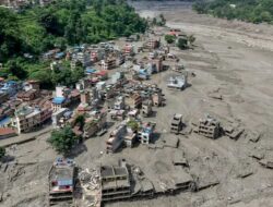 Banjir Bandang Terjang Nepal-Tibet, 165 Orang Tewas dan Ratusan Hilang