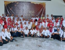 Prof. Rokhmin Hadiri Reuni Emas Alumni SMANDA Kota Cirebon Angkatan 76: 50 Tahun Lalu Kita Pernah Bersama