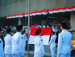 Upacara Peringatan HUT Ke-81 RI di Sekolah Bakti Mulya 400 Cibubur: Merah Putih yang Berkibar di Tiang Bendera adalah Pesan dari Masa Lalu kepada Masa Depan