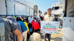BMH Salurkan 5.000 Liter Air Bersih untuk Warga Gaza Utara